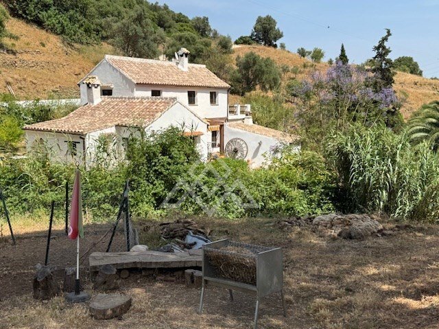 Villa in Casares, Andalusia, Spain 1 - 16358363