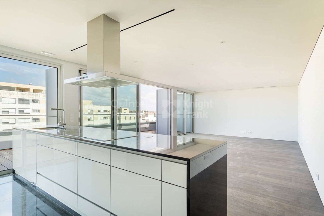 Apartment in Senhora da Hora, Porto District, Portugal 2 - 16598483