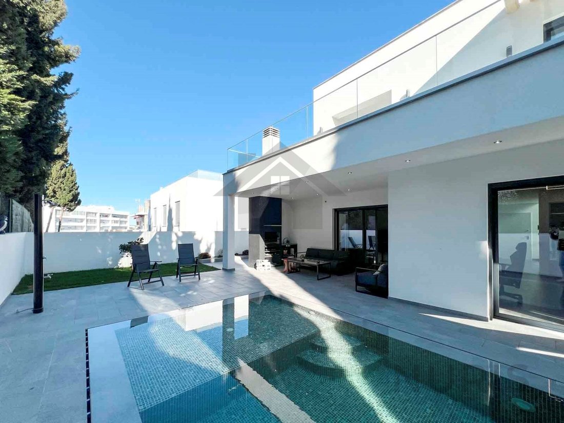 House in Portimao, Algarve, Portugal 2 - 15087074