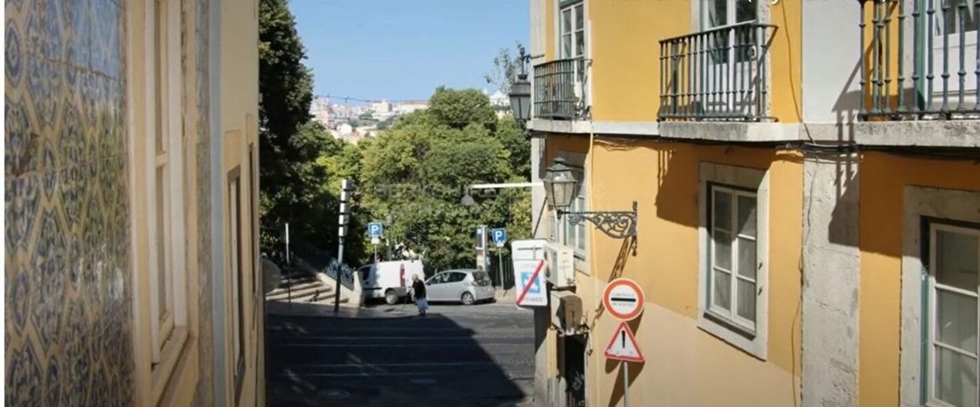 Apartment in Misericordia, Lisbon, Portugal 2 - 14983114