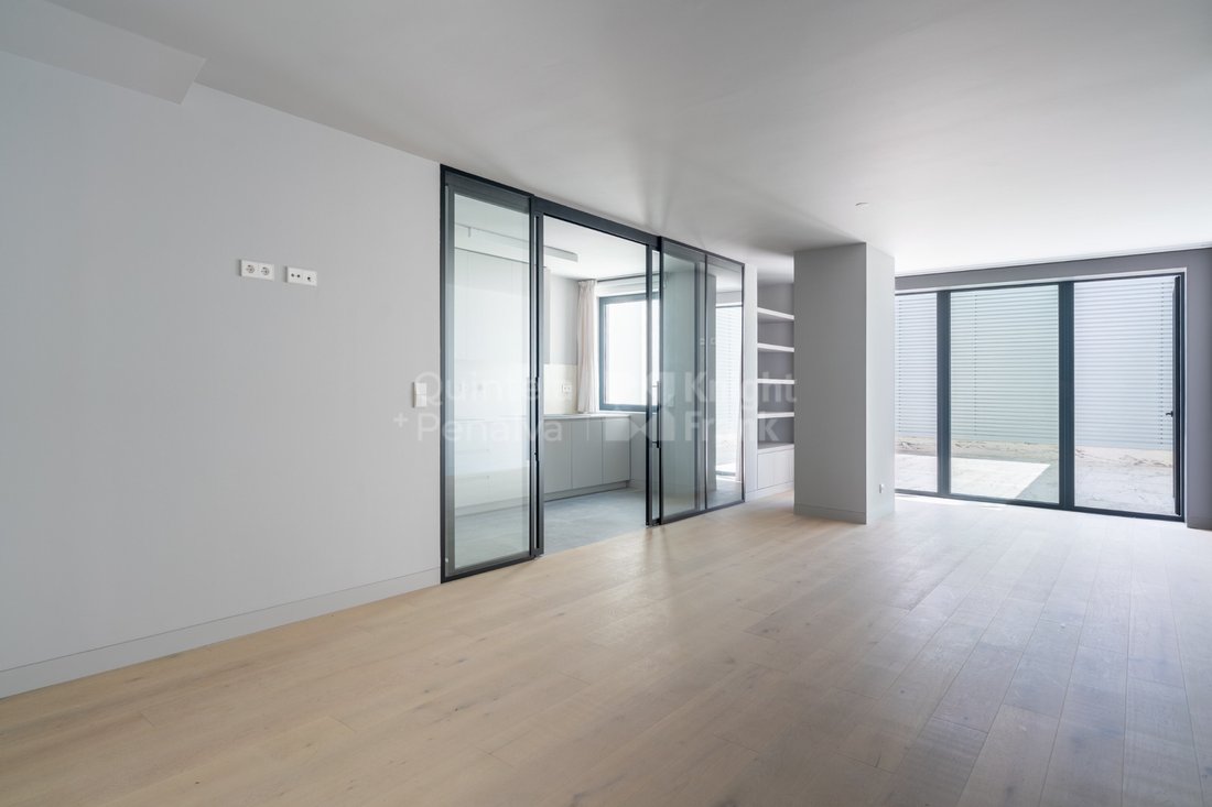 Apartment in Avenidas Novas, Lisbon, Portugal 3 - 15696128