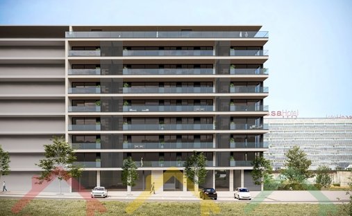Apartment in Cedofeita, Santo Ildefonso, Se, Miragaia, Sao Nicolau e Vitoria, Porto District, Portugal 1