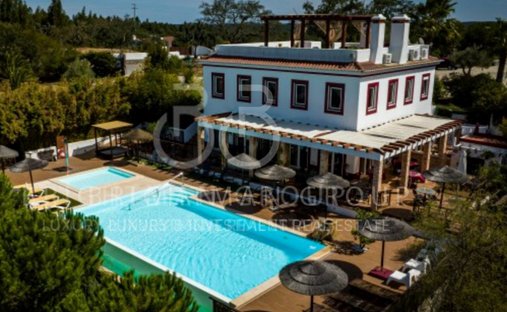 Estate in Sao Domingos e Vale de Agua, Setubal, Portugal 1
