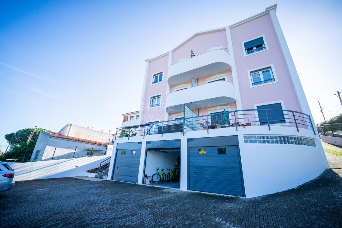 Apartment in Estoril, Cascais e Estoril, Lisbon 2 - 16621432