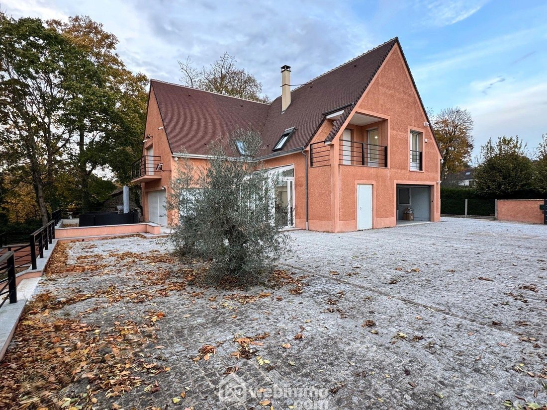 Villa in Le Bourg Centre, Soisy-sur-Seine, France 2 - 16711658