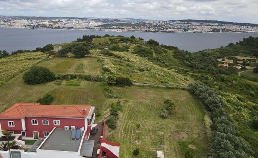 Maison à Laranjeiro e Feijo, Setúbal Municipality, Portugal 1