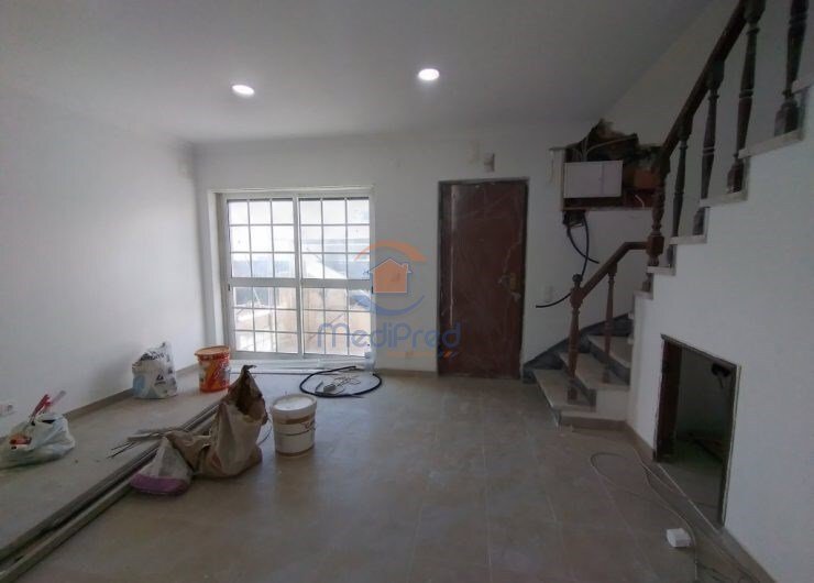 House in Carcavelos e Parede, Lisbon, Portugal 3 - 16502648