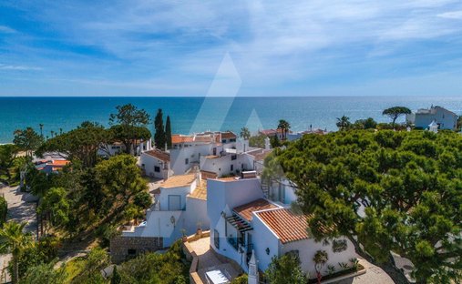 House in Vale do Lobo, Almancil, Portugal 1