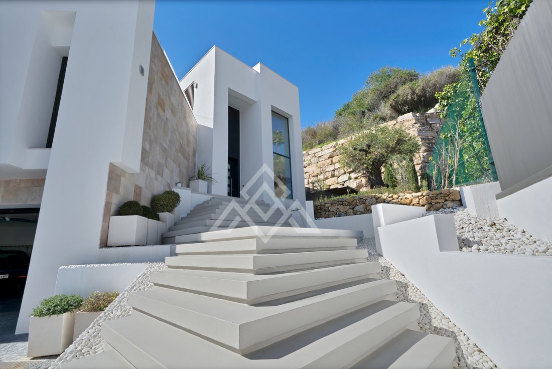 House in Benahavis, Andalusia, Spain 5 - 15491275
