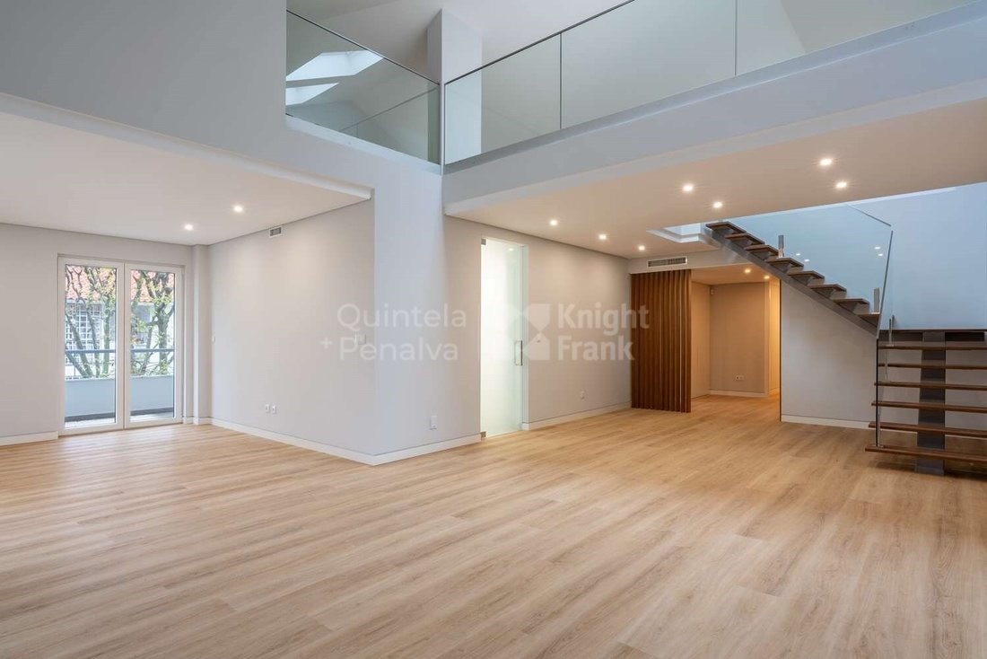 Apartment in Carcavelos e Parede, Lisbon, Portugal 1 - 15015688