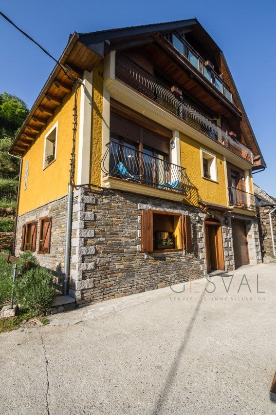Chalet in Es Bordes, Catalonia, Spain 3 - 13459711