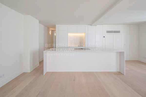Apartment in Santo Antonio, Lisbon, Portugal 3 - 15149840