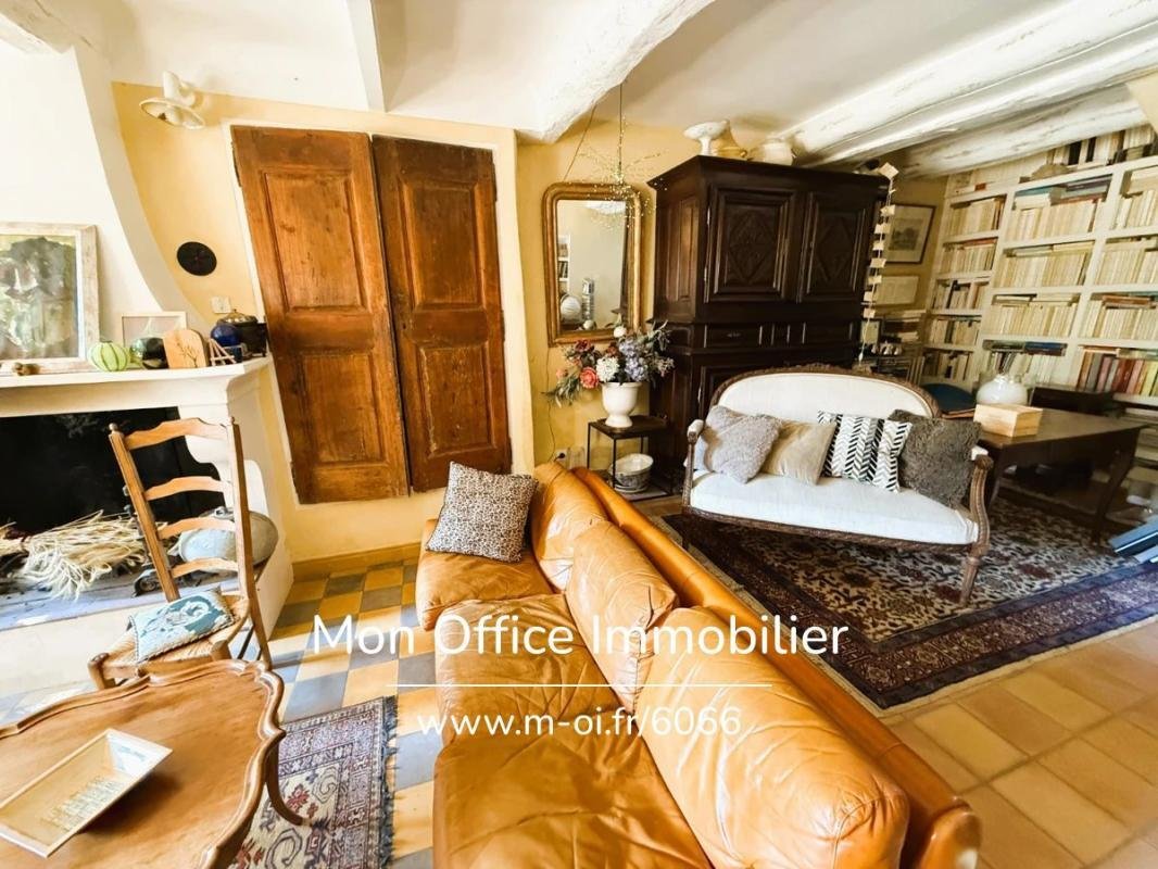House in La Tour-d'Aigues, Provence-Alpes-Côte d'Azur, France 5 - 16715438