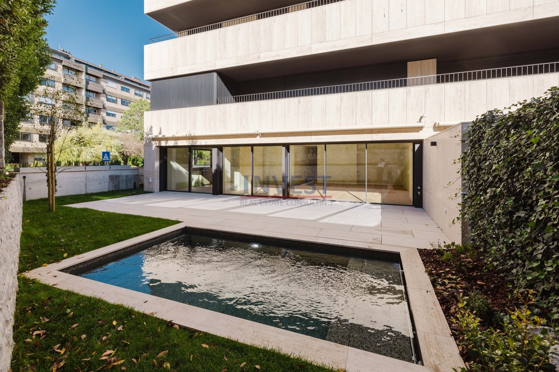 Apartment in Aldoar, Foz do Douro e Nevogilde, Porto District, Portugal 1 - 15274921