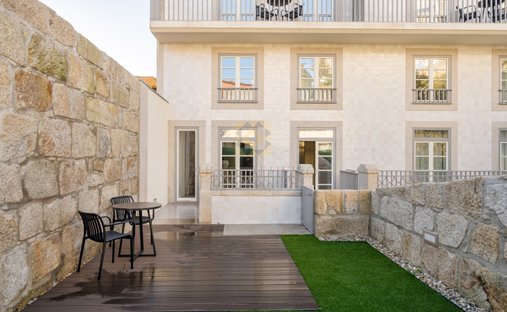 Apartment in Santa Marinha e Sao Pedro da Afurada, Porto District, Portugal 1