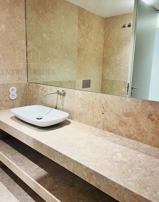 Apartment in Santa Marinha e Sao Pedro da Afurada, Porto District, Portugal 3 - 14560320