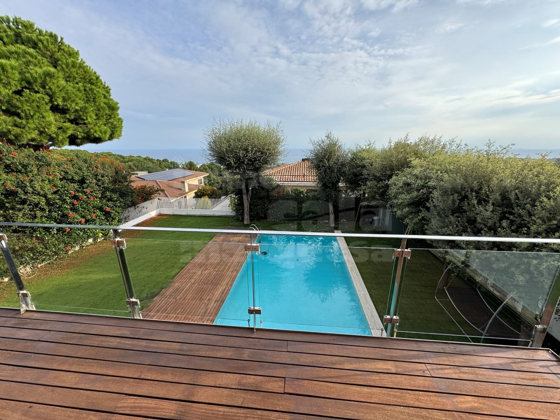 Chalet in Teia, Catalonia, Spain 1 - 16691546