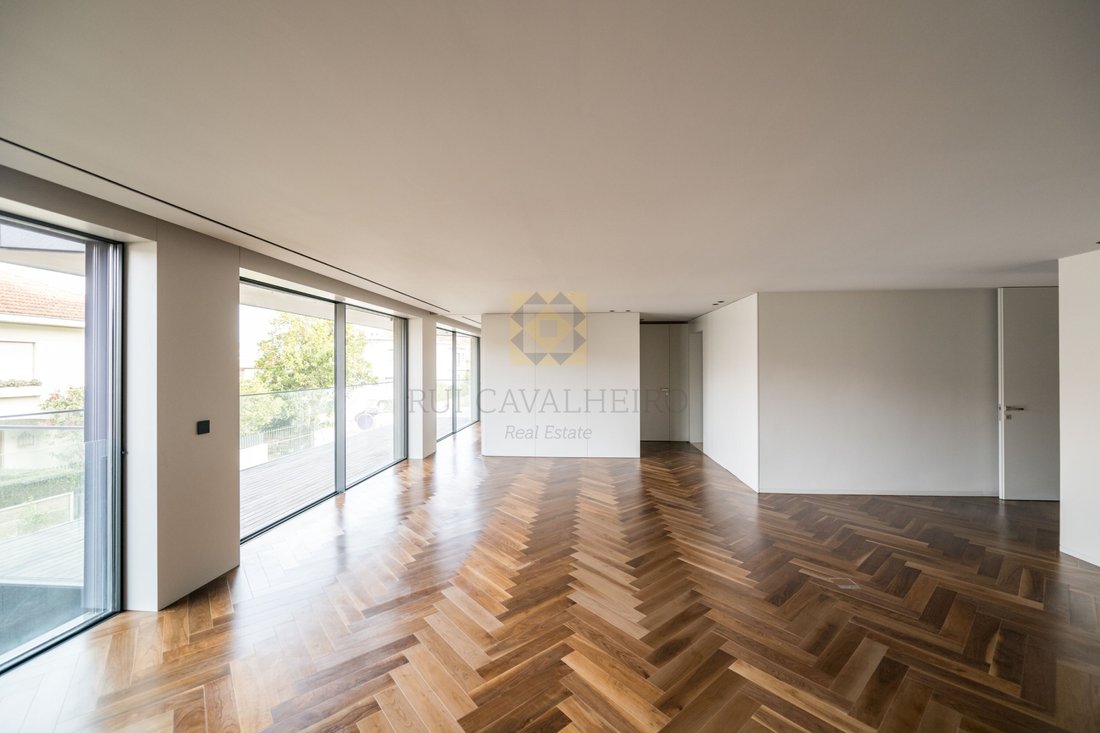 Apartment in Lordelo do Ouro e Massarelos, Porto District, Portugal 3 - 14885765