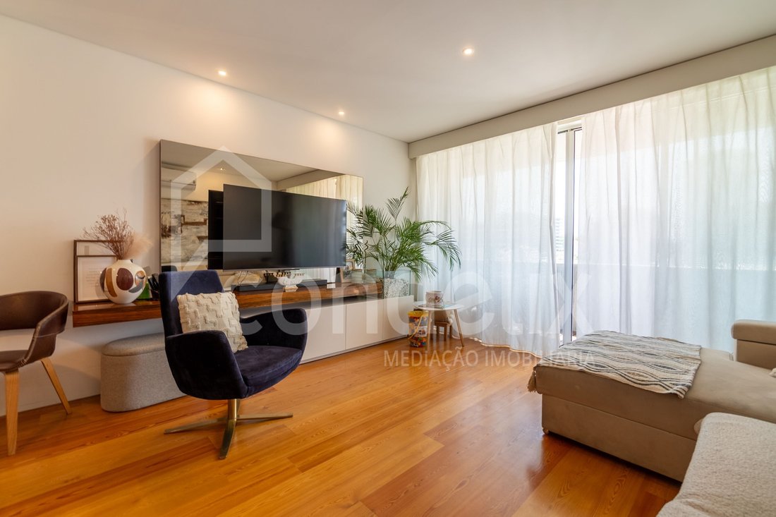 Apartment in Matosinhos e Leca da Palmeira, Porto District, Portugal 2 - 15675891