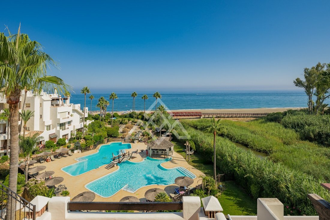 Apartment in Estepona, Andalusia, Spain 1 - 16691484