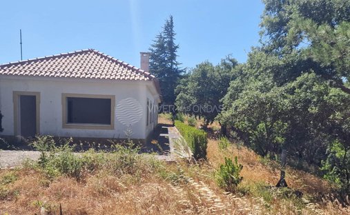 Land in Vila Franca de Xira, Lisbon, Portugal 1