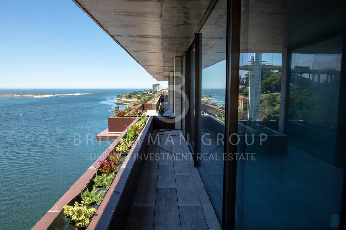 Apartment in Lordelo do Ouro e Massarelos, Porto District, Portugal 1 - 14676749