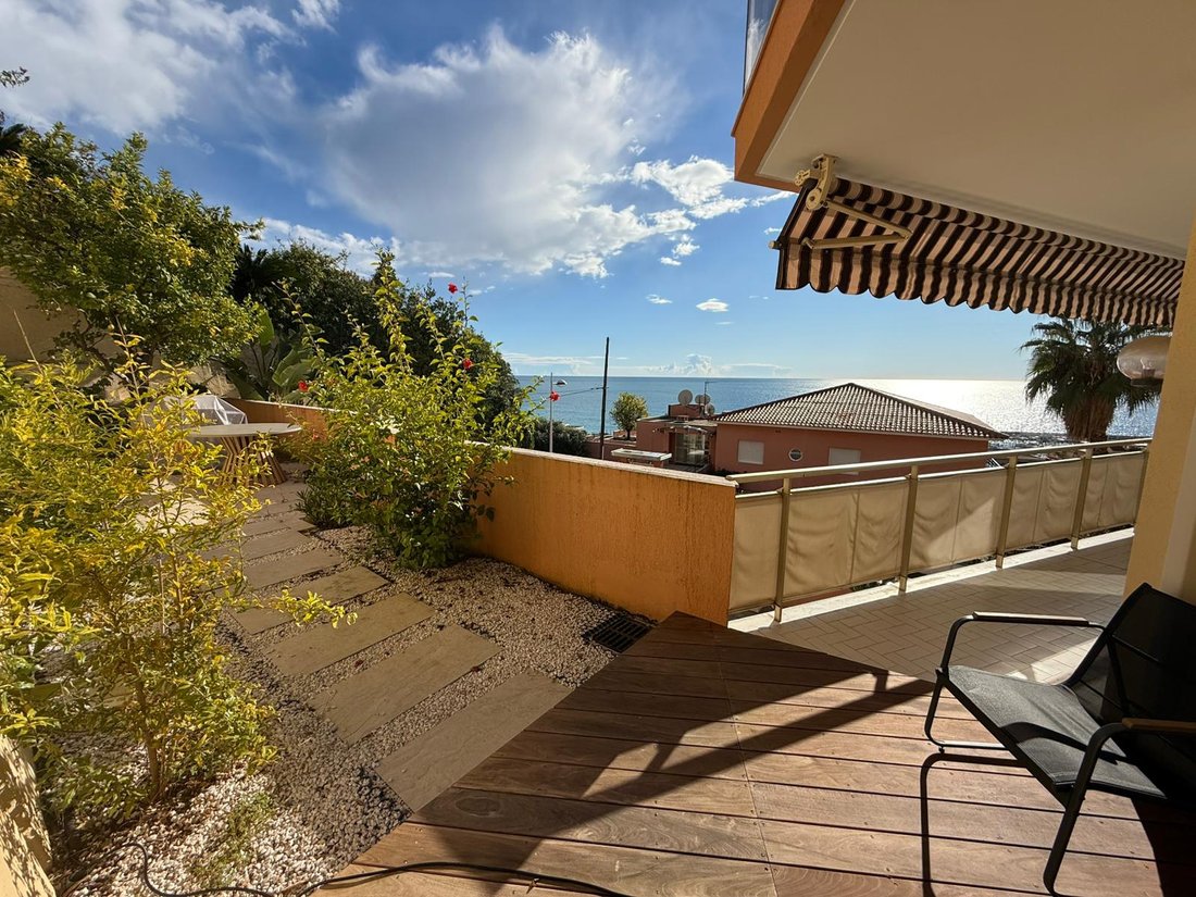 Apartment in Menton, Provence-Alpes-Côte d'Azur, France 4 - 16713169