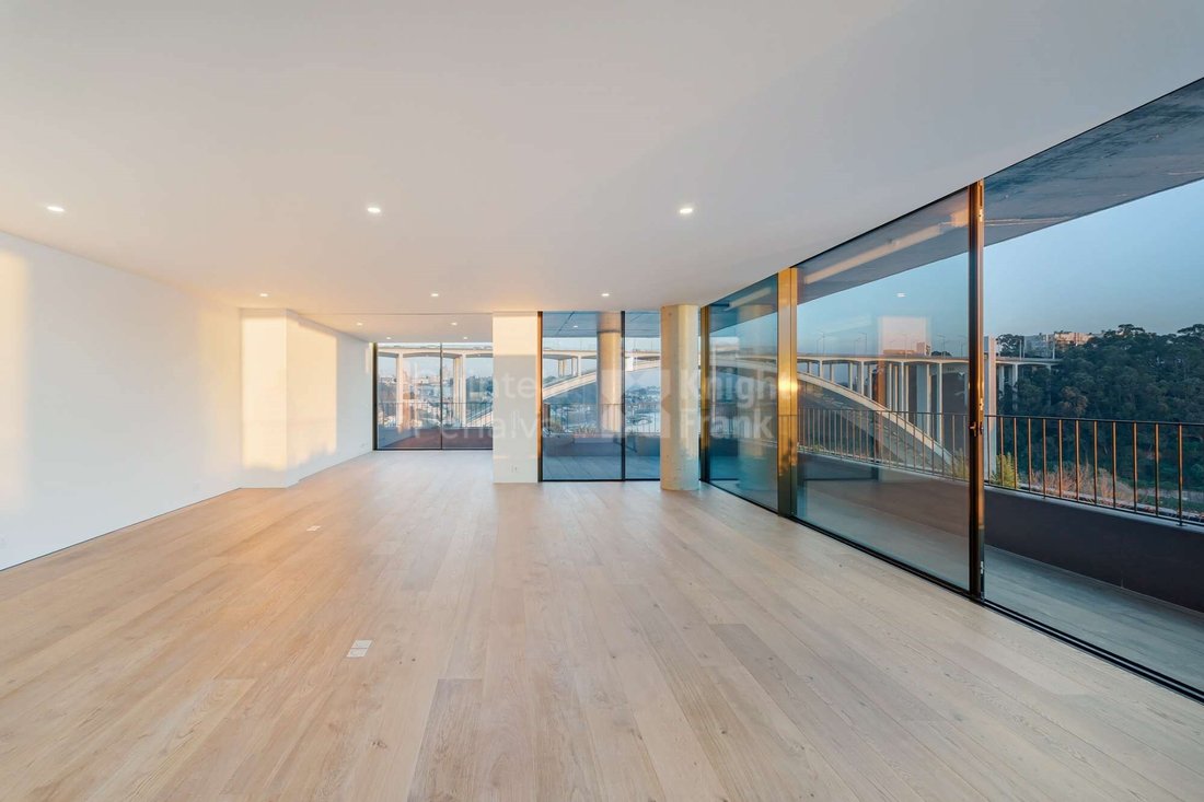 Apartment in Lordelo do Ouro e Massarelos, Porto District, Portugal 2 - 15033888