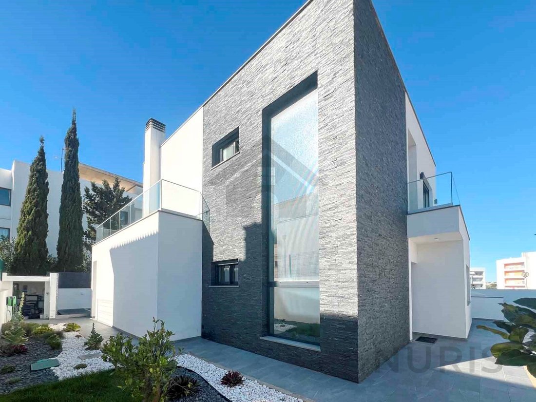 House in Portimao, Algarve, Portugal 1 - 15087074