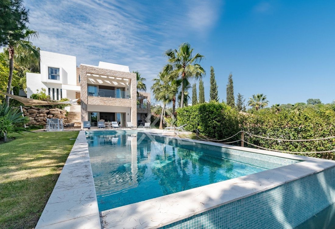 House in El Paraíso, Benahavis, Spain 3 - 15491294
