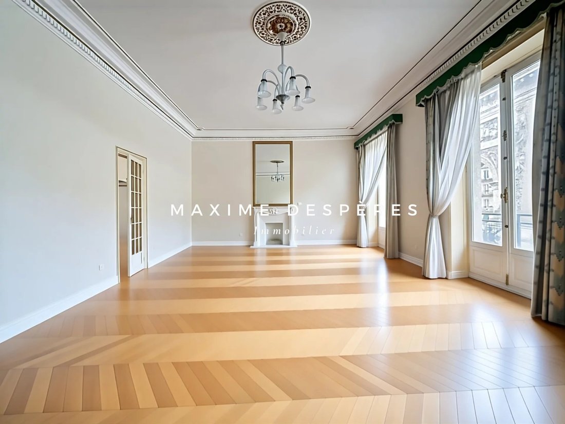 Apartment in Paris 2e Arrondissement, Paris, France 4 - 16711317
