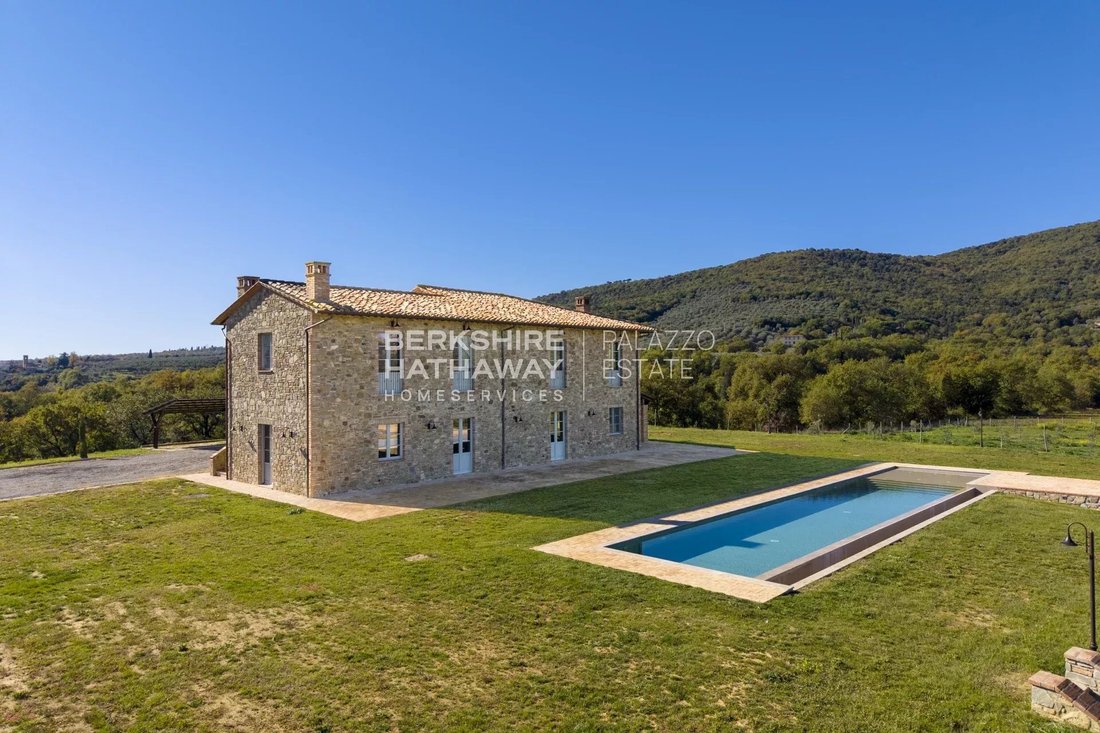 Villa in Panicale, Umbria, Italy 1 - 16712886
