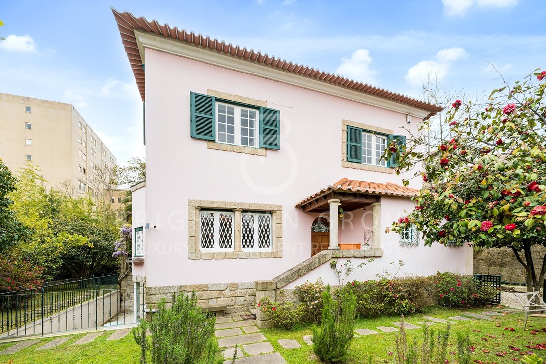 House in Lordelo do Ouro e Massarelos, Porto District, Portugal 1 - 15447479