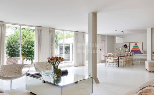 House in Misericordia, Lisbon, Portugal 1