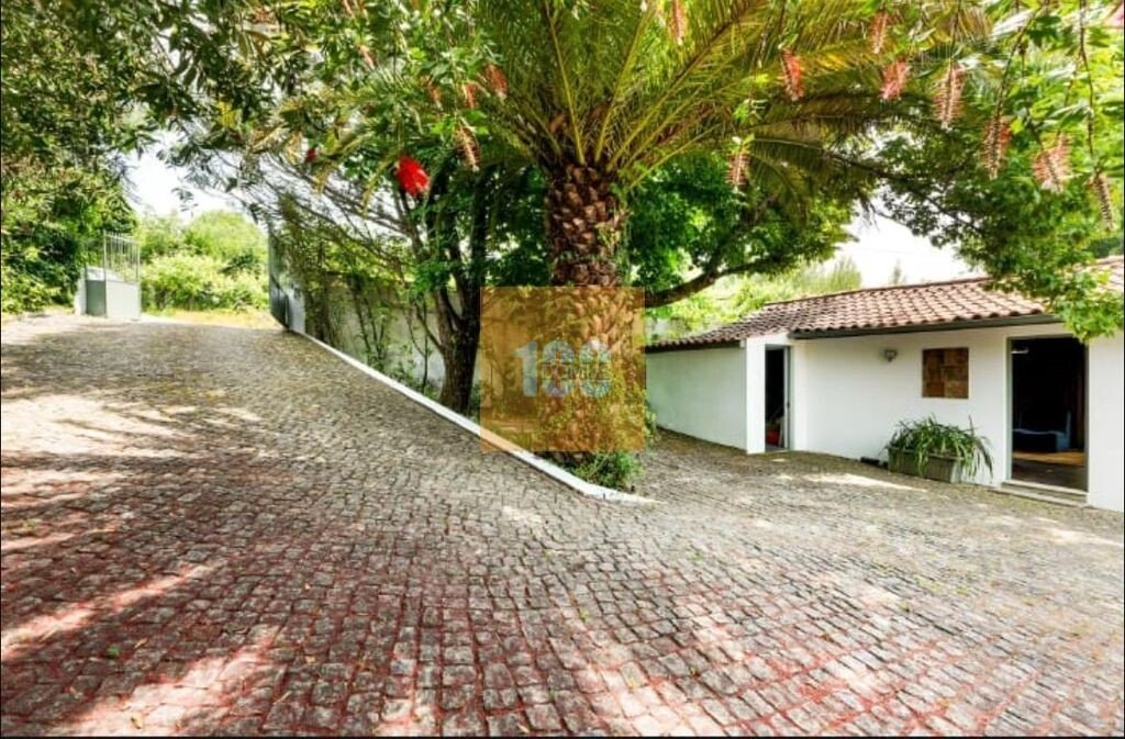 Finca in Vila Boa do Bispo, Porto District, Portugal 1 - 16255489