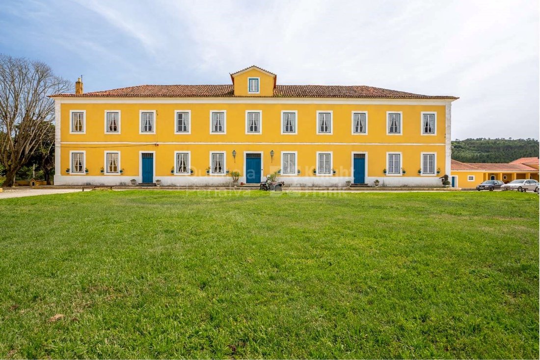 Finca in Valado dos Frades, Leiria District, Portugal 1 - 15015724