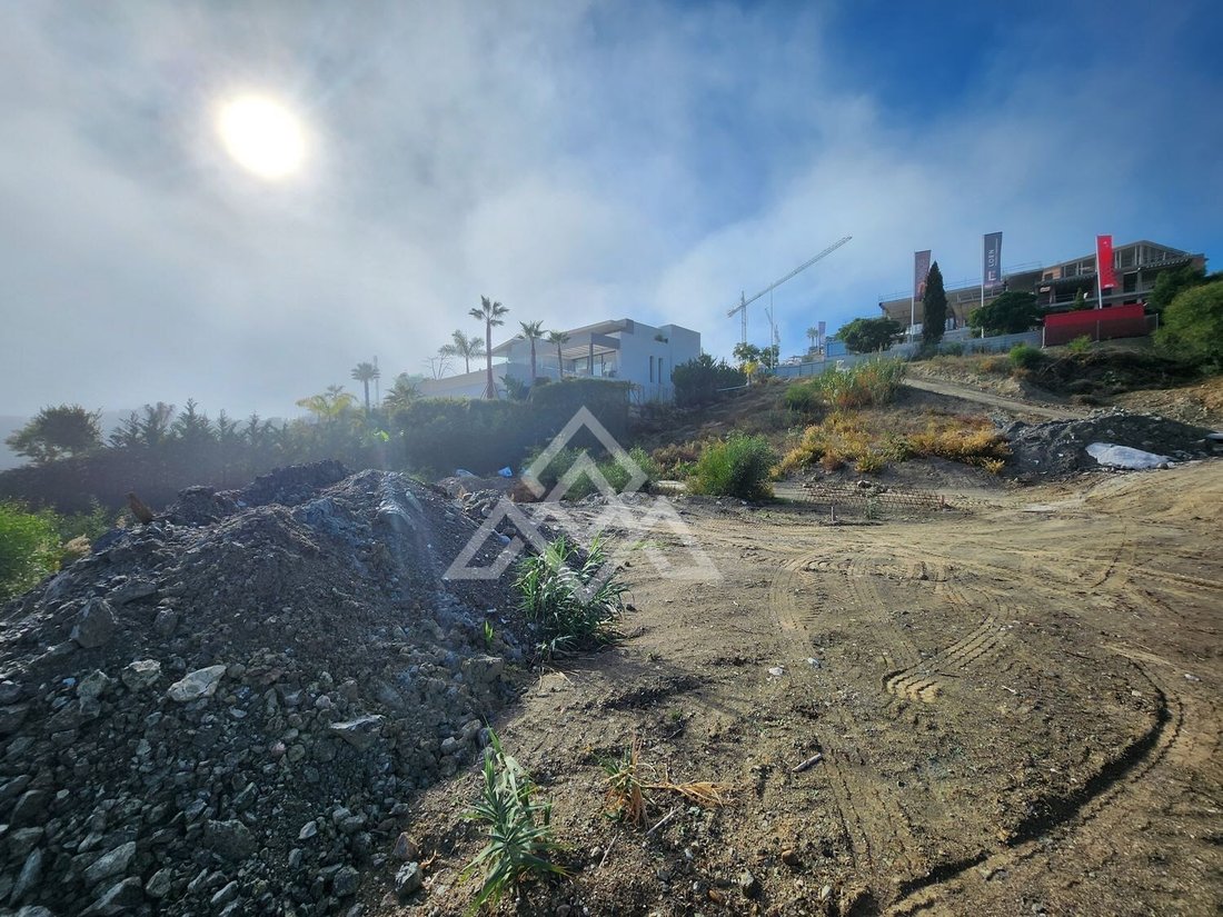 Land in Benahavis, Andalusia, Spain 2 - 15491327