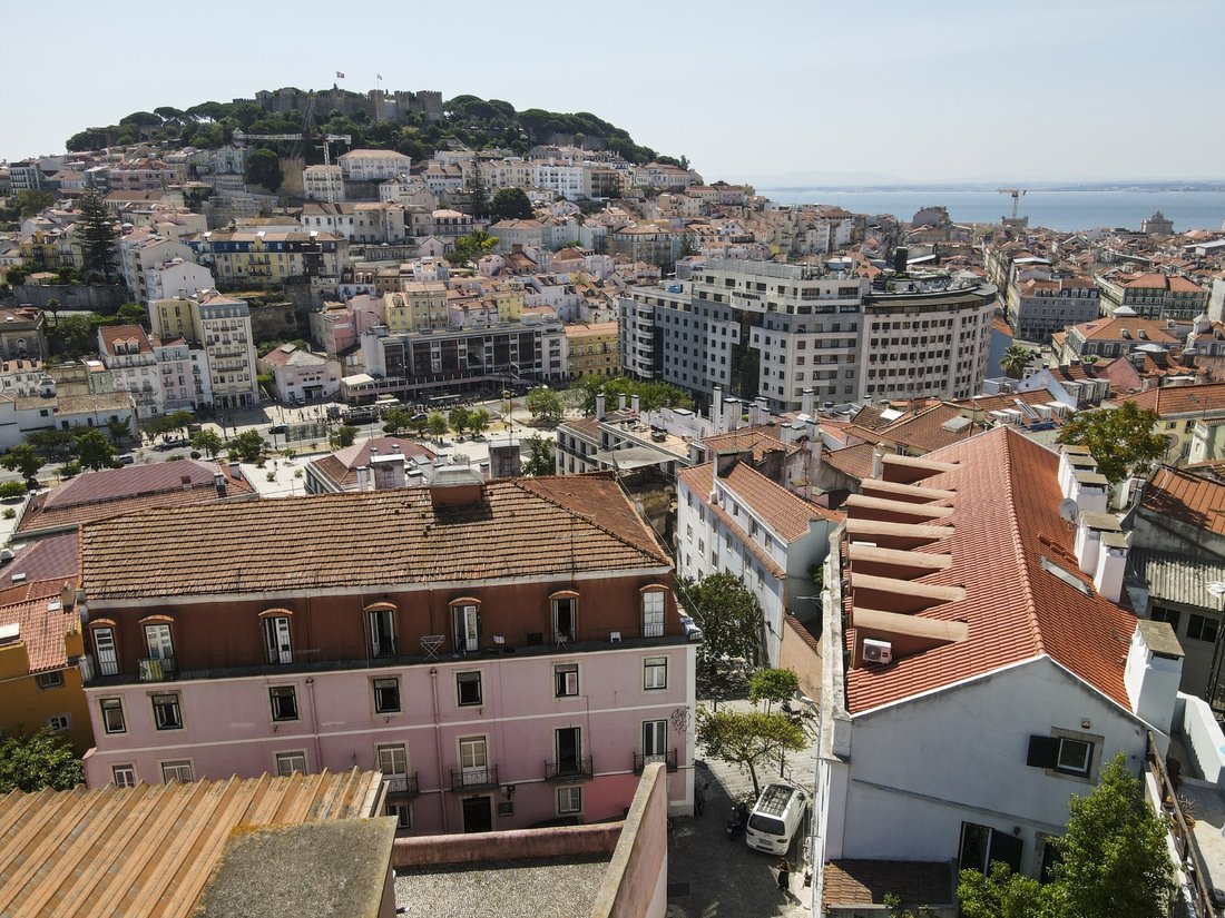 Apartment in Arroios, Lisbon, Portugal 2 - 16017646