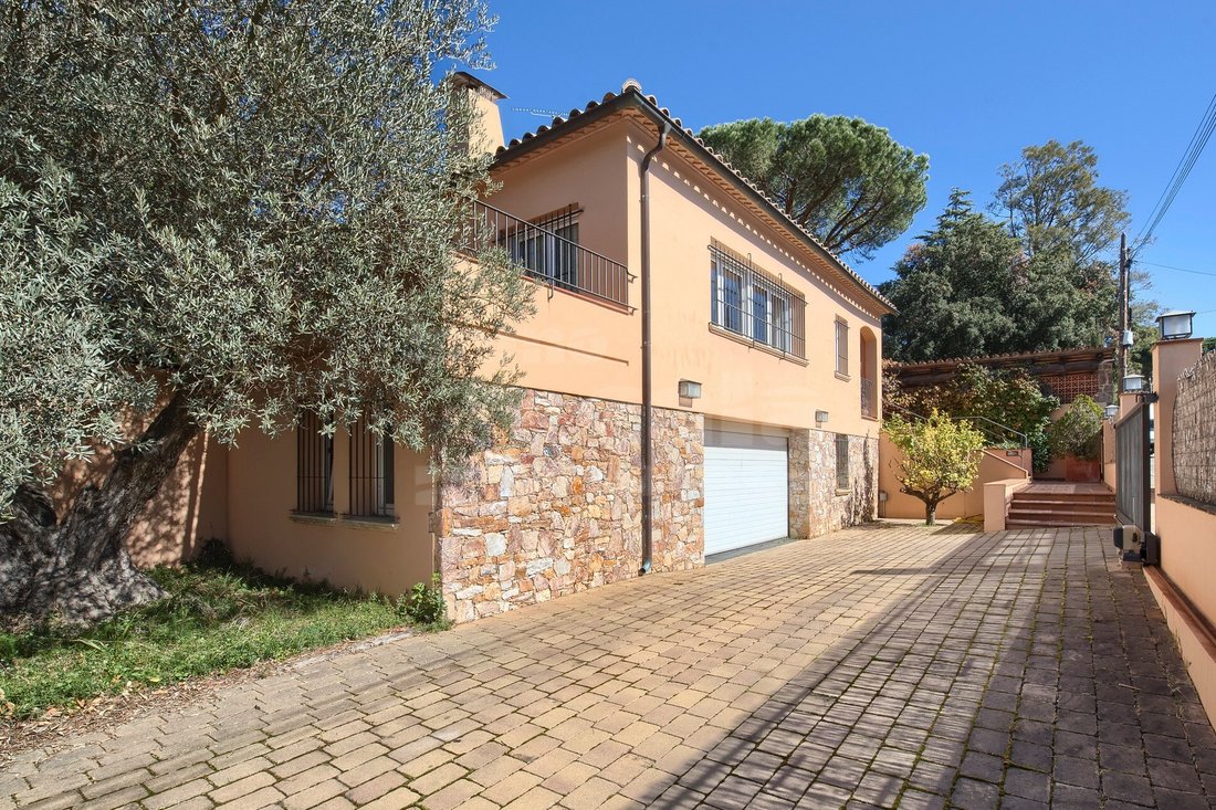 Chalet in Begur, Catalonia, Spain 5 - 15226016