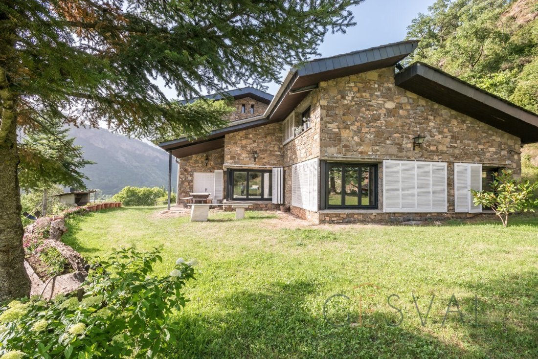 Chalet in Sesue, Aragon, Spain 3 - 11590887