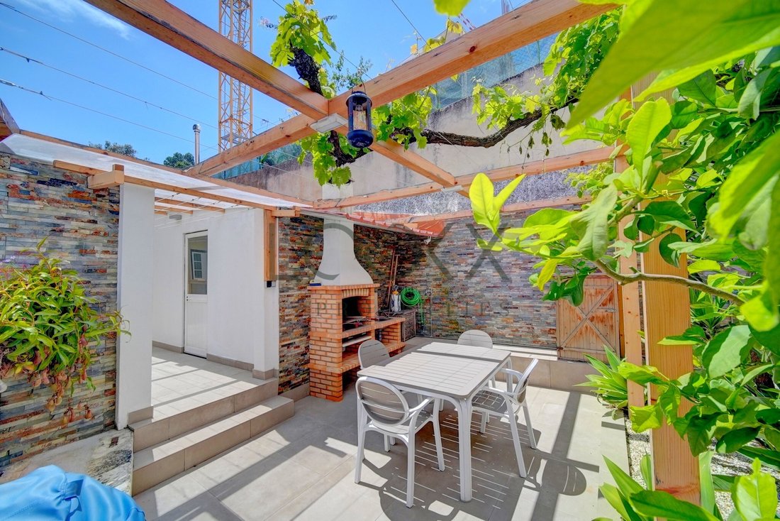 Apartment in Campo de Ourique, Lisbon, Portugal 1 - 16704442