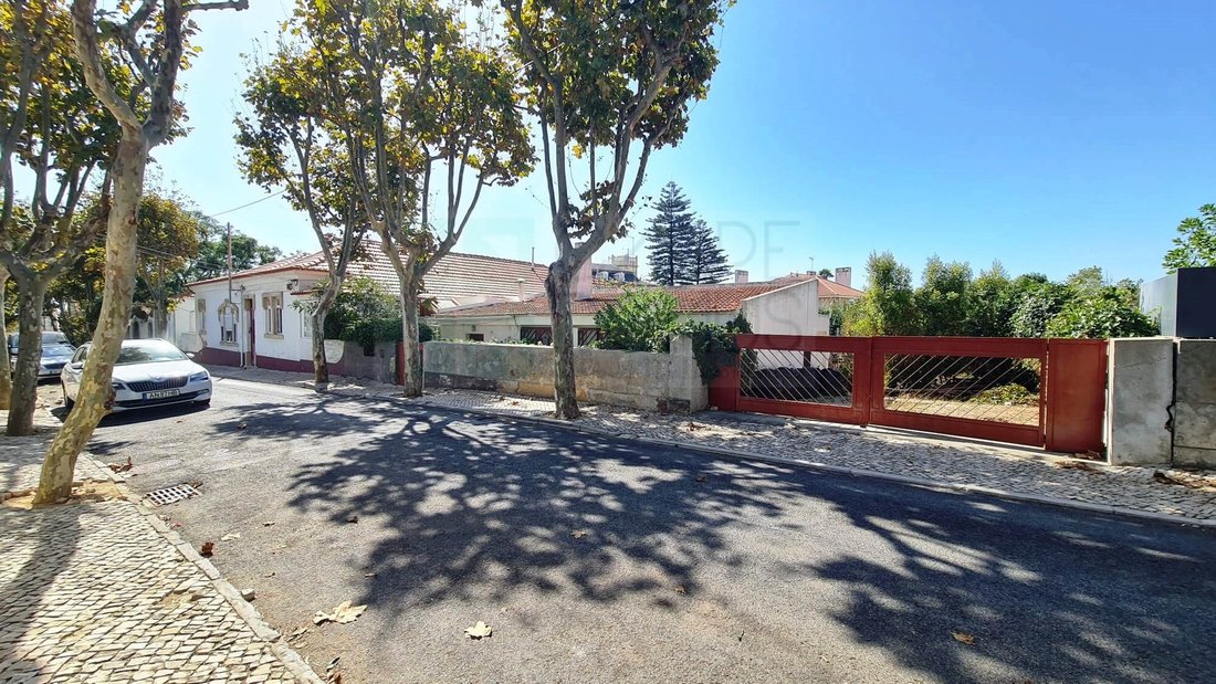 House in Parede, Lisbon, Portugal 1 - 13418316