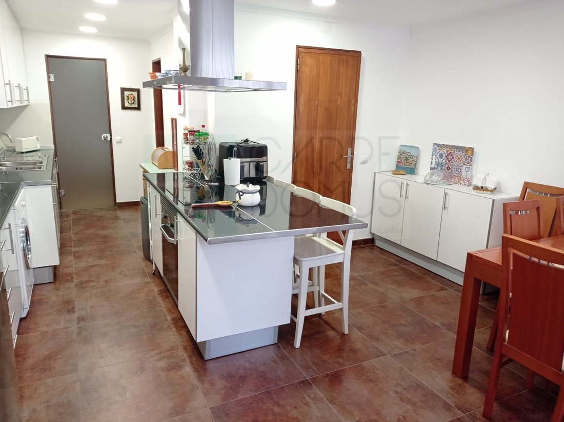 Apartment in Alvalade, Lisbon, Portugal 1 - 15621026