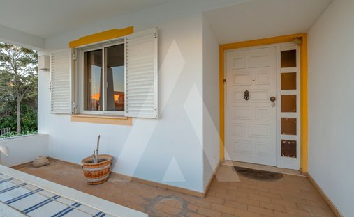 House in Olhos de Agua, Algarve, Portugal 1