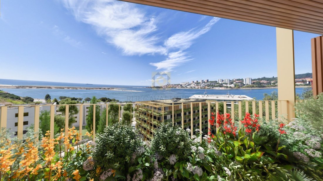 Apartment in Canidelo, Porto District, Portugal 1 - 14058820