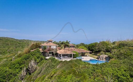 House in Ponta de Manguinhos, State of Rio de Janeiro, Brazil 1