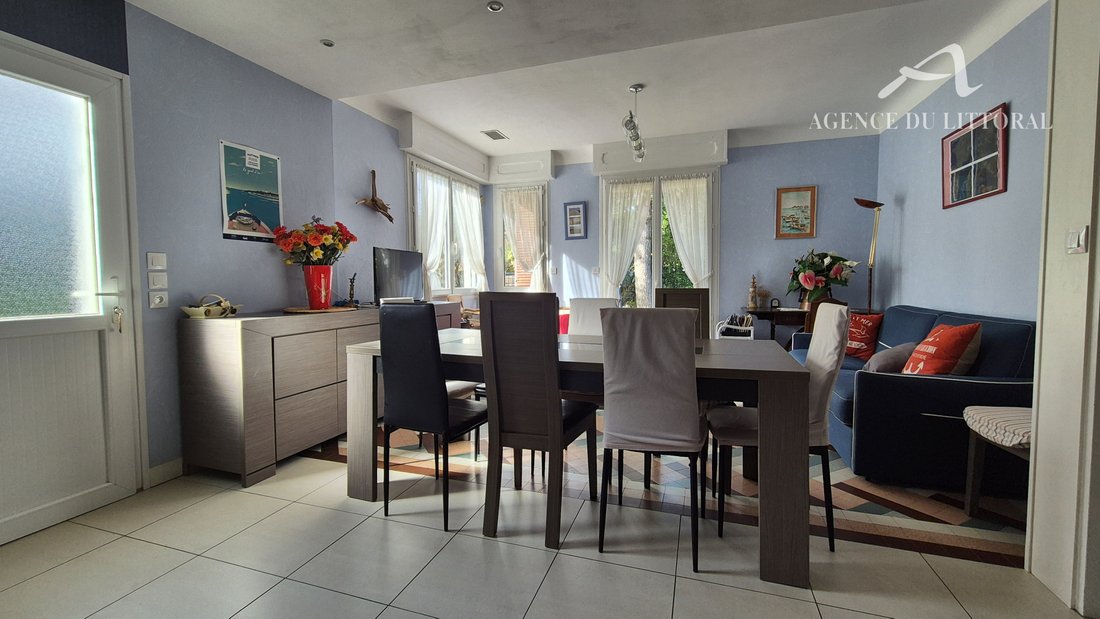 House in Ares, Nouvelle-Aquitaine, France 2 - 16711351