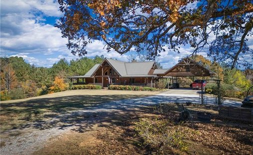 House in Roanoke, Alabama, United States 1