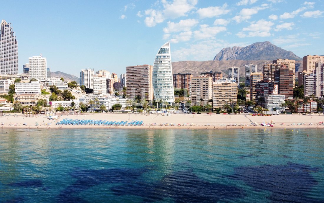 Apartment in Benidorm, Valencian Community, Spain 2 - 12445237
