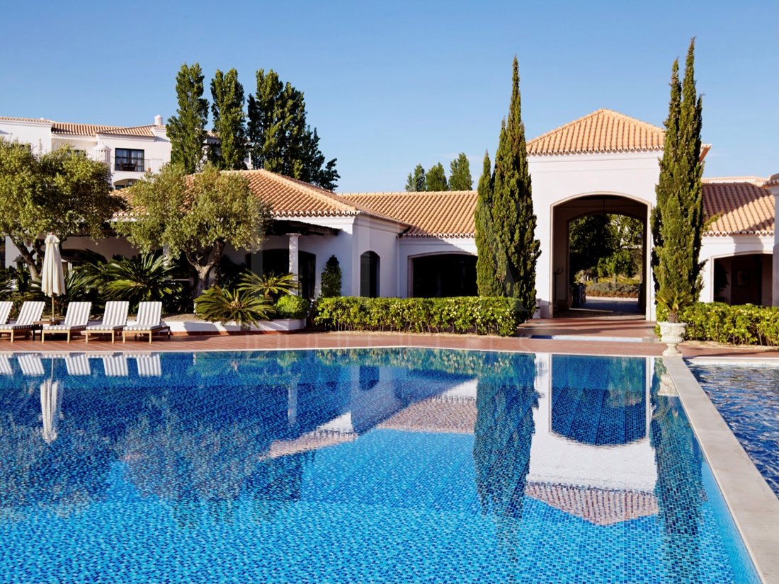 Apartment in Olhos de Agua, Algarve, Portugal 1 - 12765266